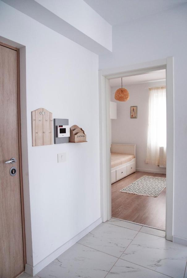 Elis Apartment By Oasis Homes Gran Varadino Esterno foto
