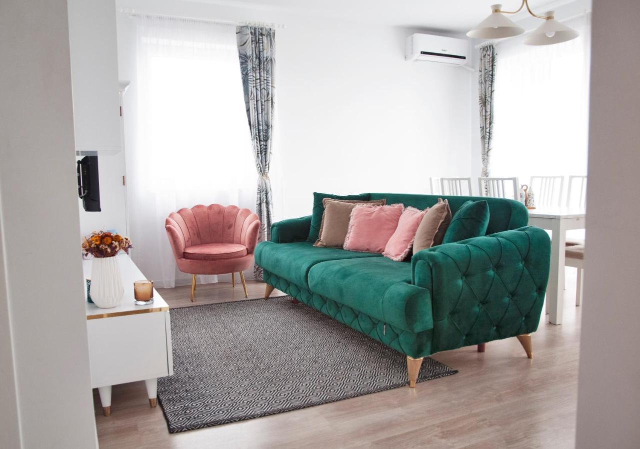 Elis Apartment By Oasis Homes Gran Varadino Esterno foto